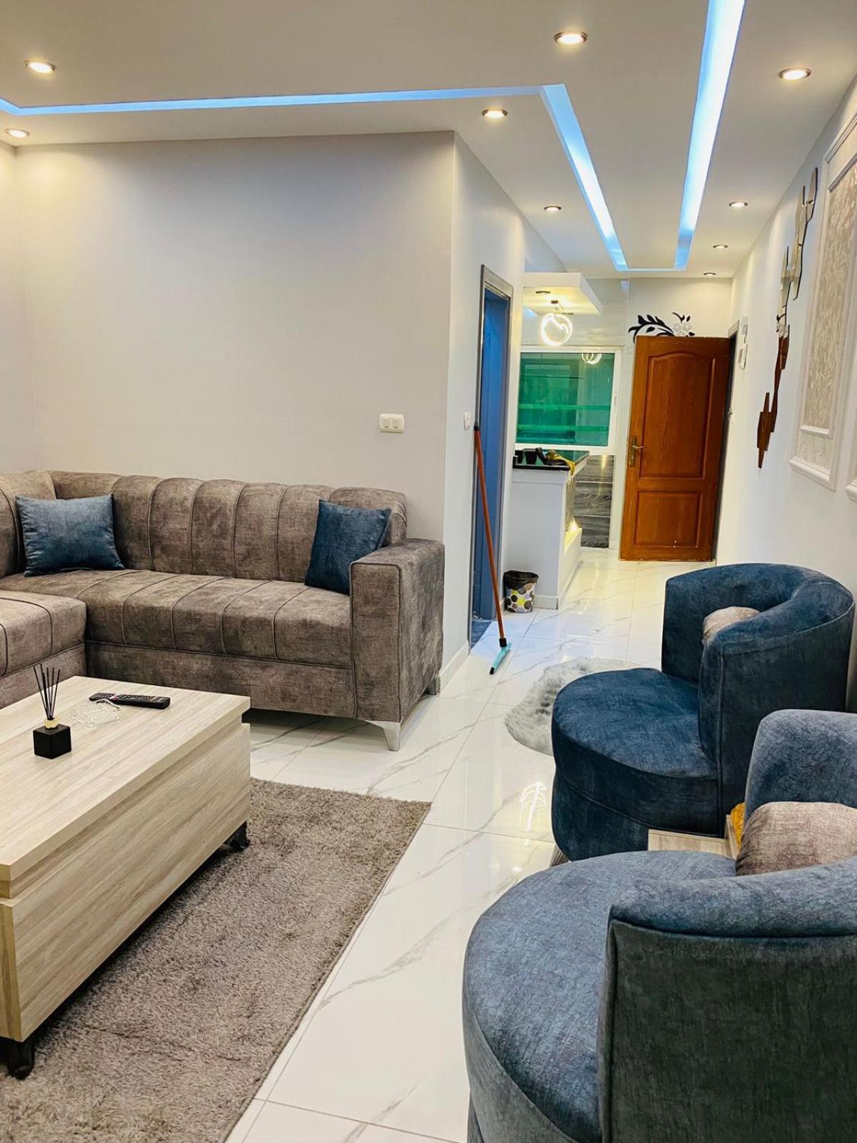 Al Seoudi Furnished Units Apartment Az Zarqa Room photo