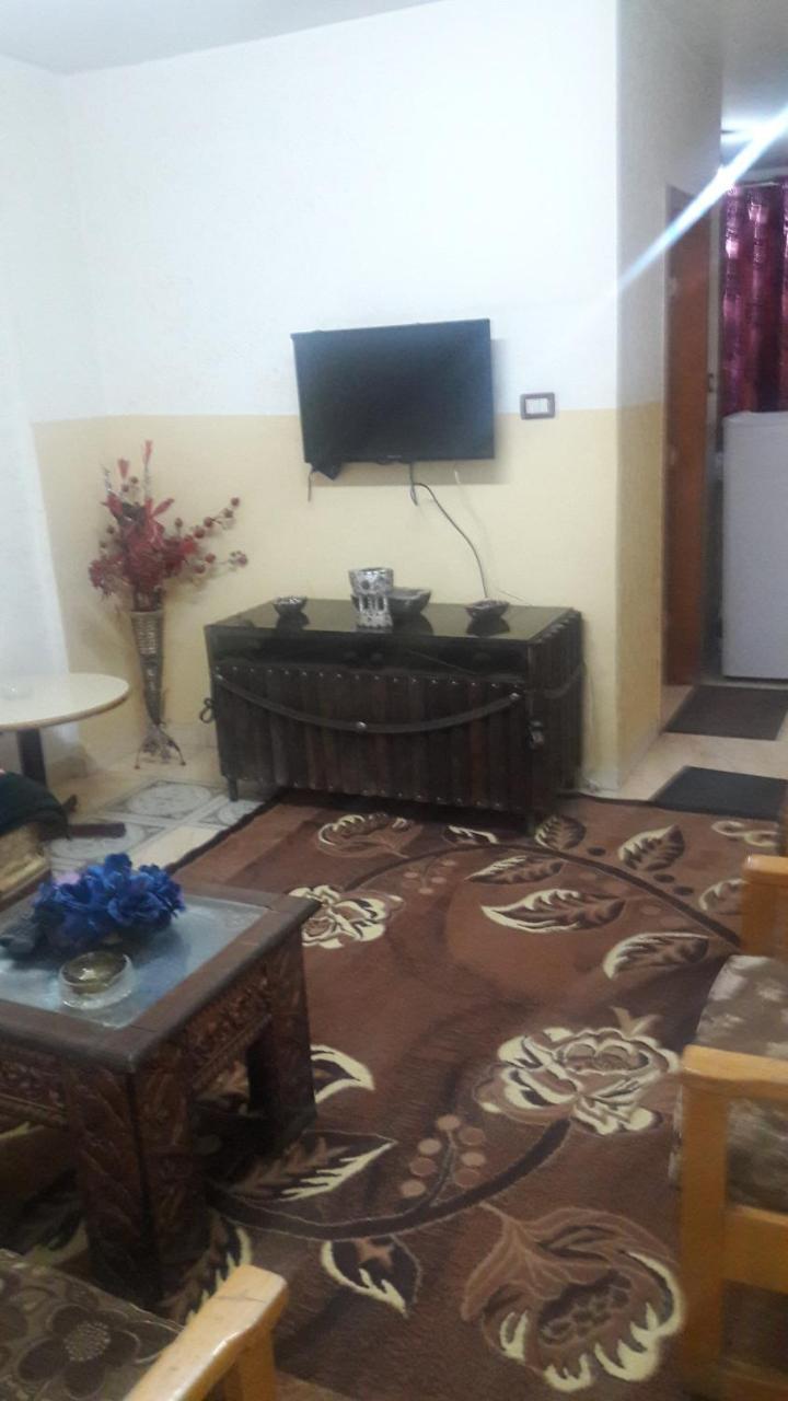 Al Seoudi Furnished Units Apartment Az Zarqa Exterior photo